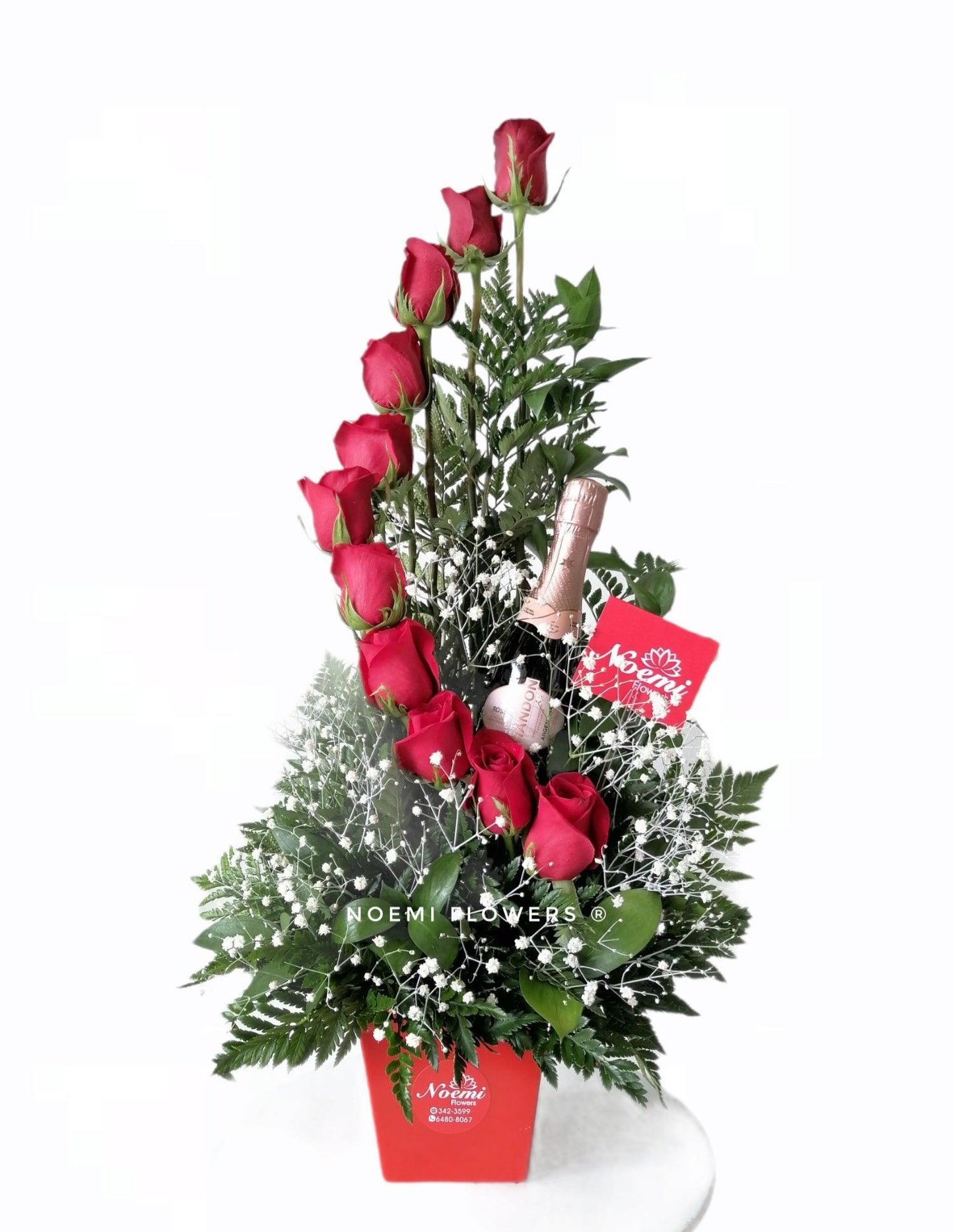 Rosas y Chandon - Floristería Noemi Flowers