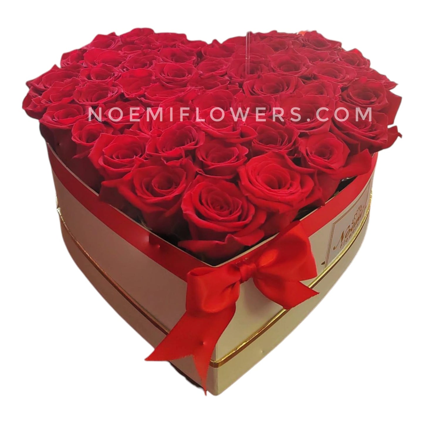 Caja Corazón de 50 Rosas - Floristería Noemi Flowers
