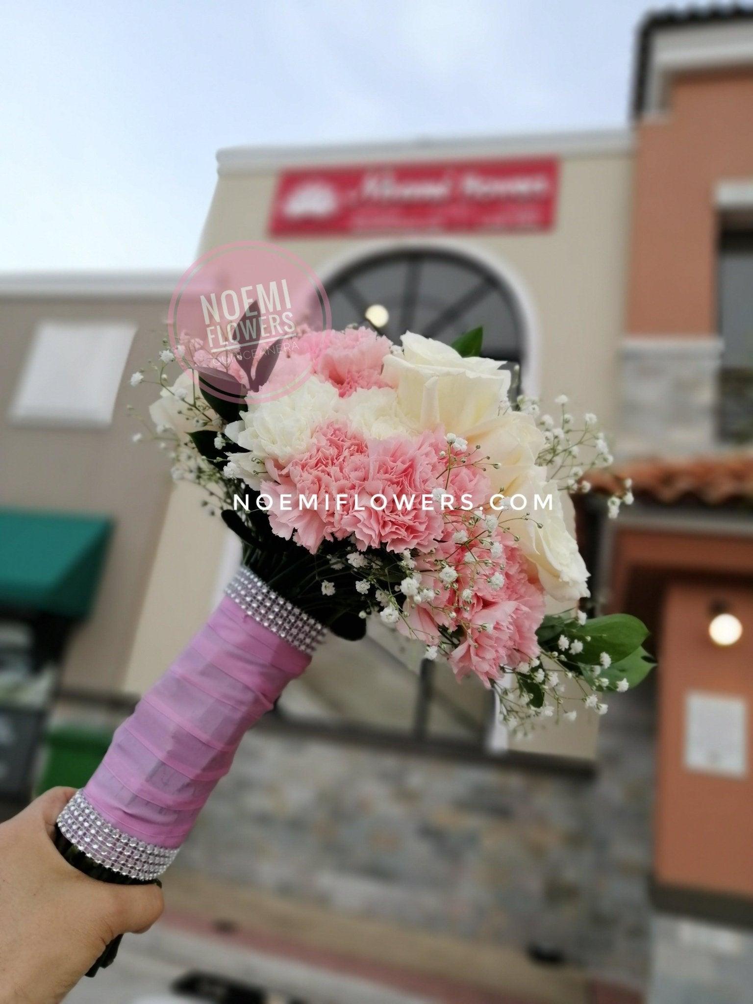 Ramo de Novia 23 - Floristería Noemi Flowers
