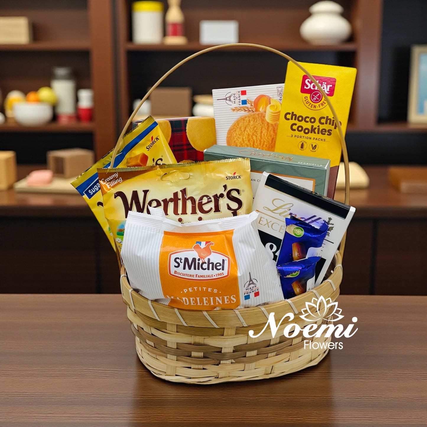 Canasta Dulce Clásica - Floristería Noemi Flowers