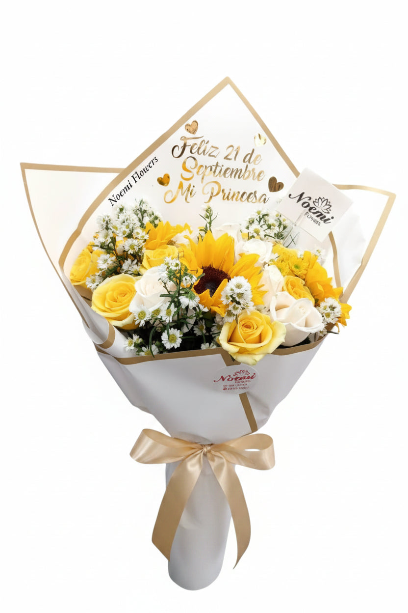 Brillante bouquet compuesto por rosas, girasol y follaje variado según disponibilidad - Floristería Noemi Flowers. 