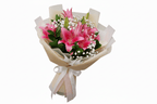Bouquet de Lirios blancos con gipsofilia y follaje - Floristería Noemi Flowers