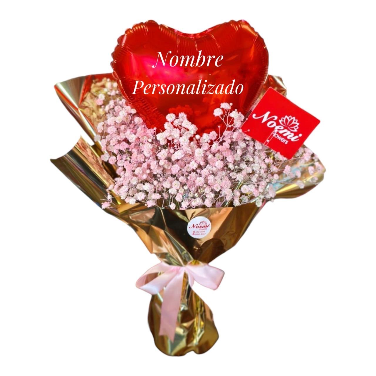 Confeccionado con gipsifilia rosada y globo 9" personalizado - Floristería Noemi Flowers