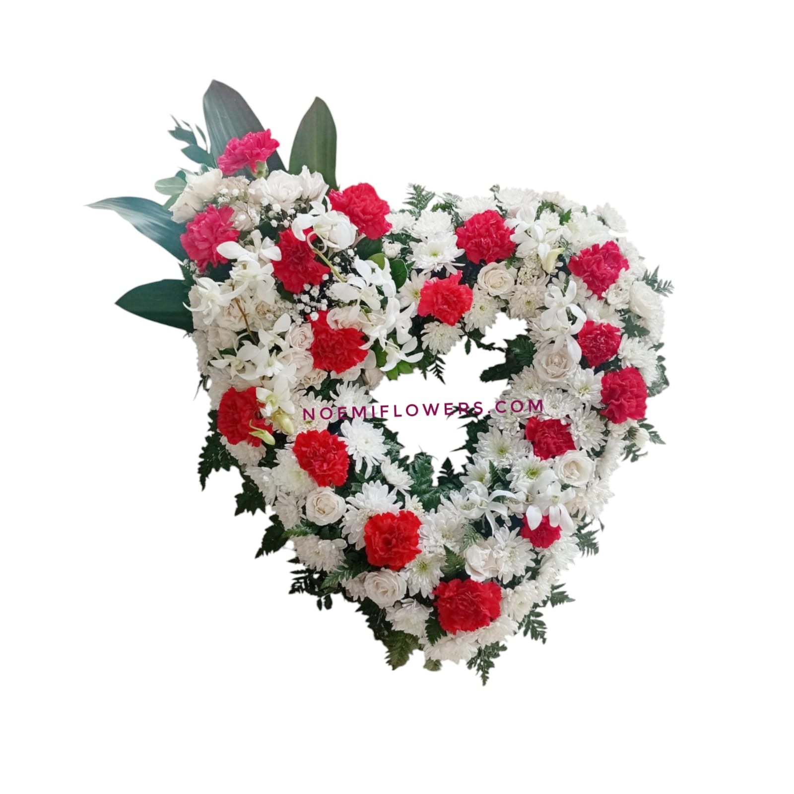Confeccionado con orquídeas, rosas, claveles y follaje variado - Floristería Noemi Flowers. 