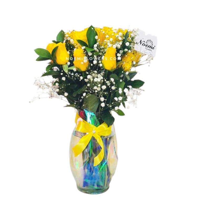 Jarrón de 24 rosas rojas  - Floristería Noemi Flowers. 