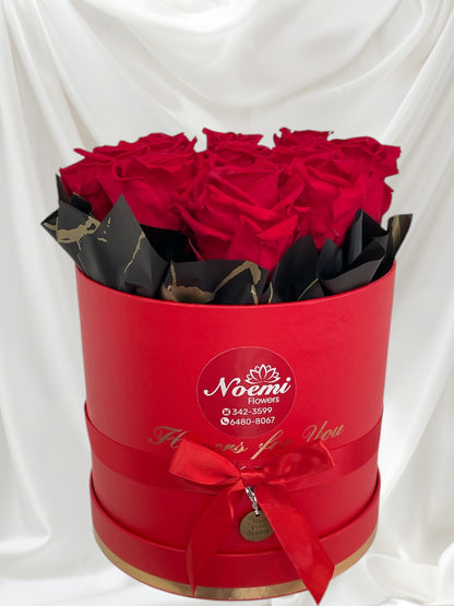 Caja de Rosas Preservadas rojas - Mérida - Floristería Noemi Flowers