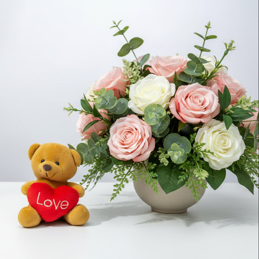Peluche Osito Love 12 cm - Floristería Noemi Flowers
