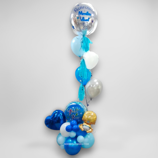 Confeccionado con diferentes tamaños de globo y globo orbit personalizado -  Floristería Noemi Flowers.