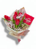 5 Tulipanes rojos en ramo - Floristería Noemi Flowers