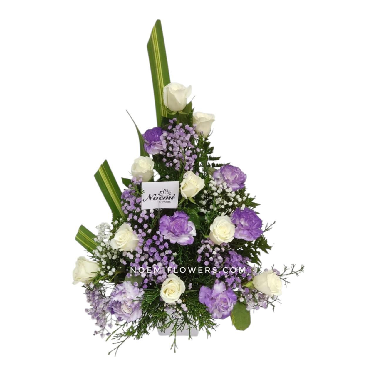 Arreglo Funeral AF-07 - Floristería Noemi Flowers