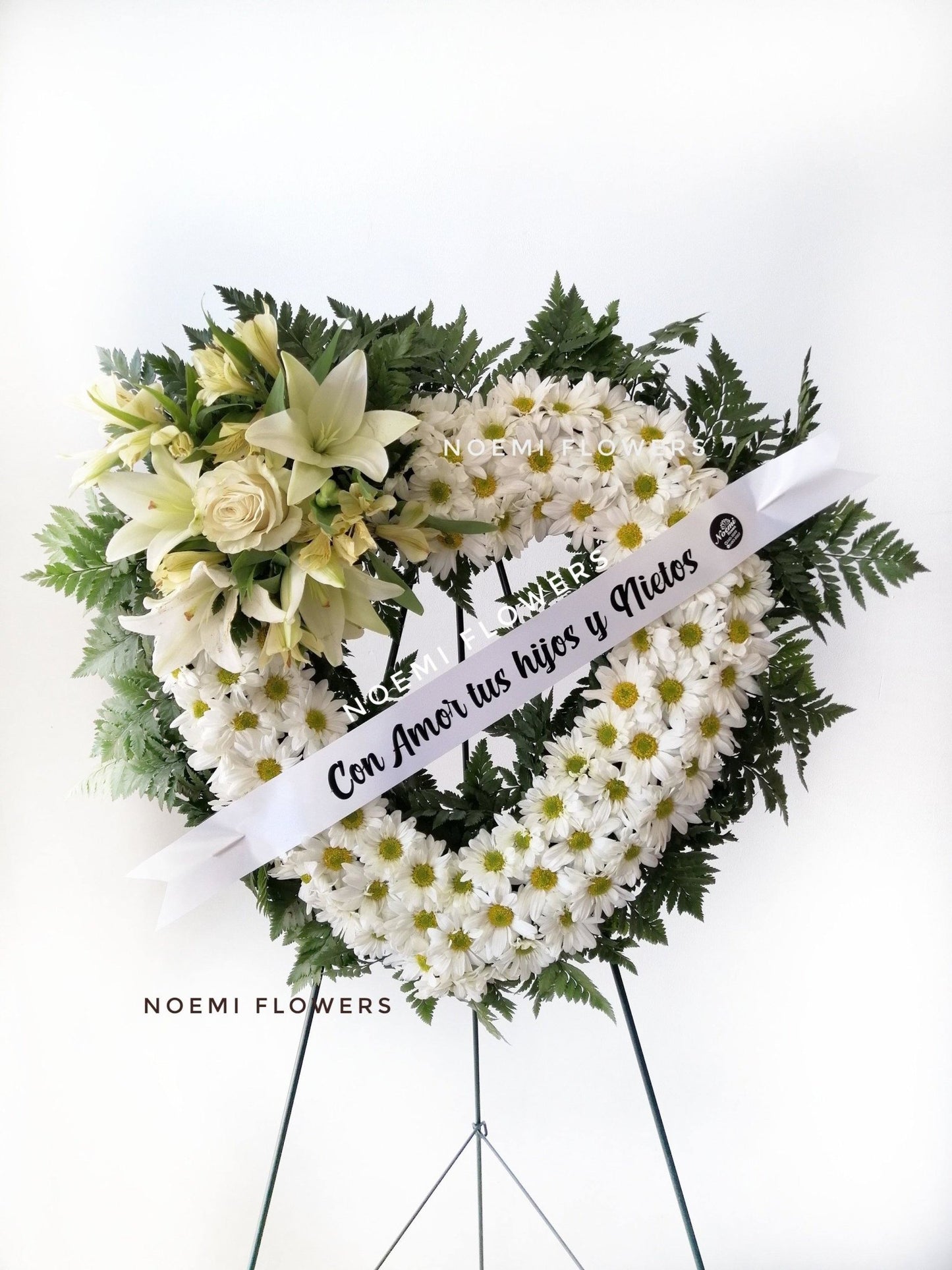 Corona NF-25 - Floristería Noemi Flowers