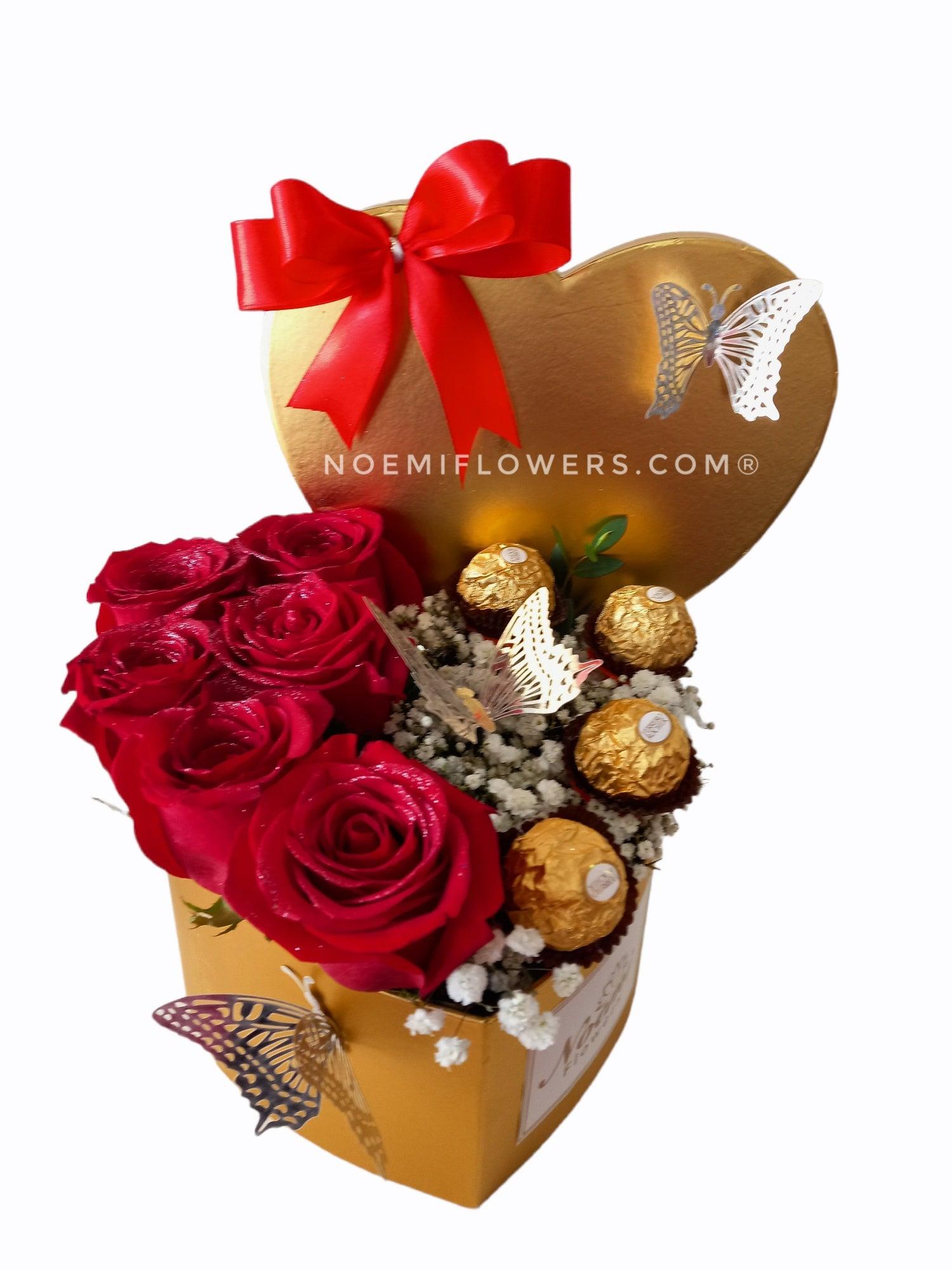 Caja Corazón Rosas y Ferrero - Floristería Noemi Flowers