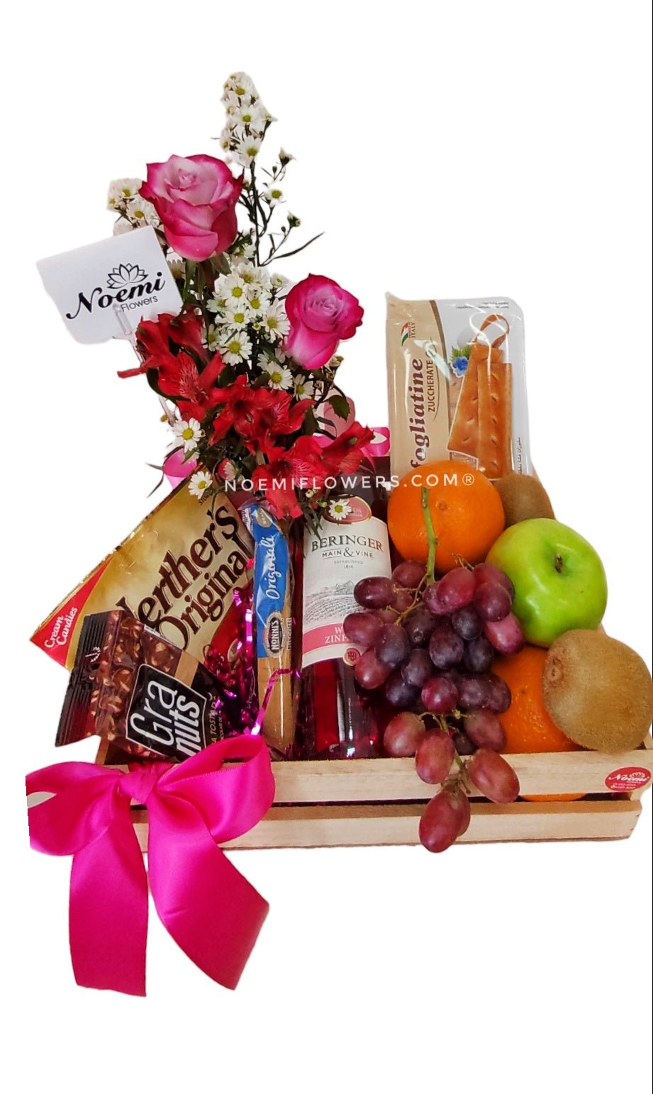Caja de madera con frutas y snacks- Floristería Noemi Flowers